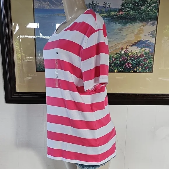 Tommy Hilfiger Striped Pink and White T-Shirt Size XXL - Picture 4 of 9
